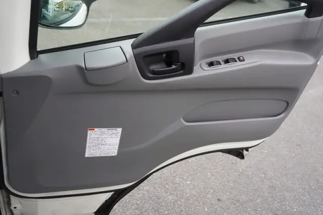 日野 デュトロ TKG-XZU700M(2WD)の写真41