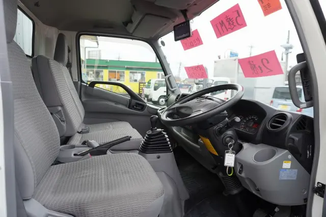 日野 デュトロ TKG-XZU700M(2WD)の写真43