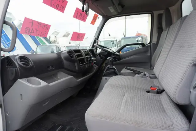 日野 デュトロ TKG-XZU700M(2WD)の写真44