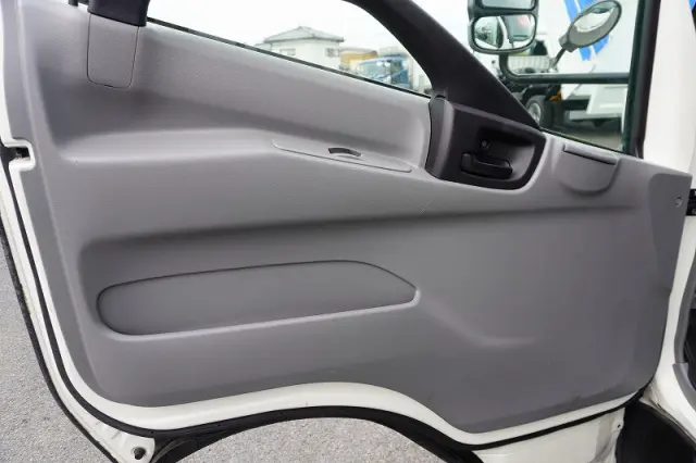 日野 デュトロ TKG-XZU700M(2WD)の写真46