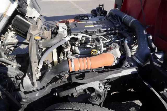 いすゞ エルフ 2RG-NMR88AR(2WD)の写真14