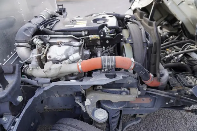 いすゞ エルフ TRG-NLR85AN(2WD)の写真16