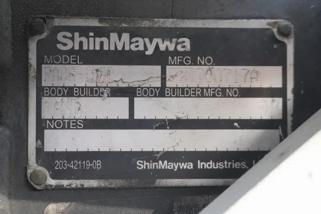 いすゞ エルフ TRG-NLR85AN(2WD)の写真31