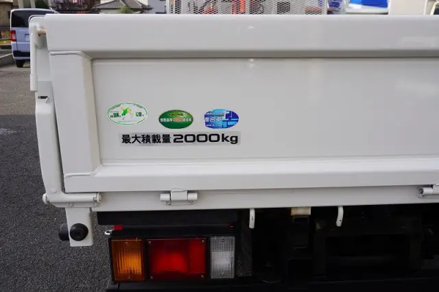 いすゞ エルフ 2RG-NMR88AR(2WD)の写真19