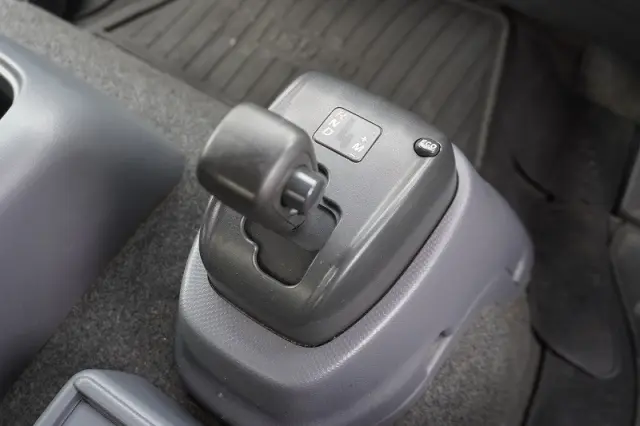 いすゞ フォワード 2RG-FRR90S2(2WD)の写真34