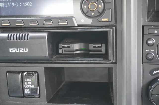 いすゞ フォワード 2RG-FRR90S2(2WD)の写真36