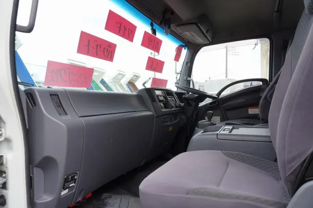 いすゞ フォワード 2RG-FRR90S2(2WD)の写真43