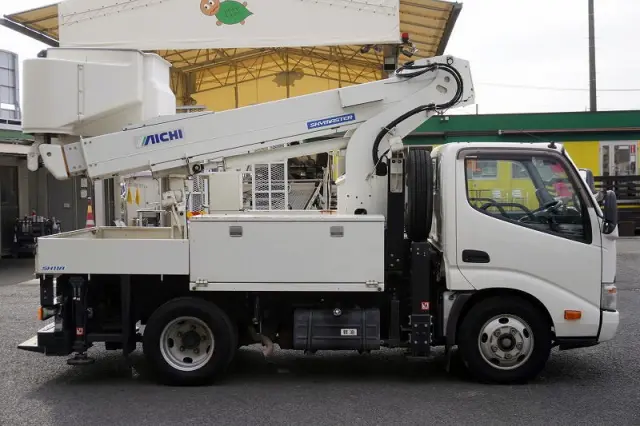 日野 デュトロ TKG-XZU600X(2WD)の写真5