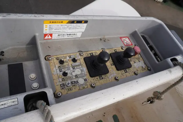 日野 デュトロ TKG-XZU600X(2WD)の写真28