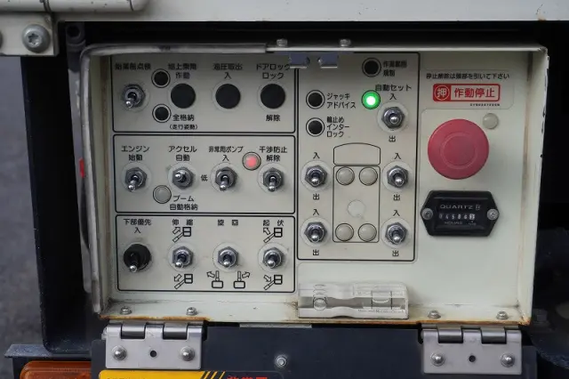 日野 デュトロ TKG-XZU600X(2WD)の写真32