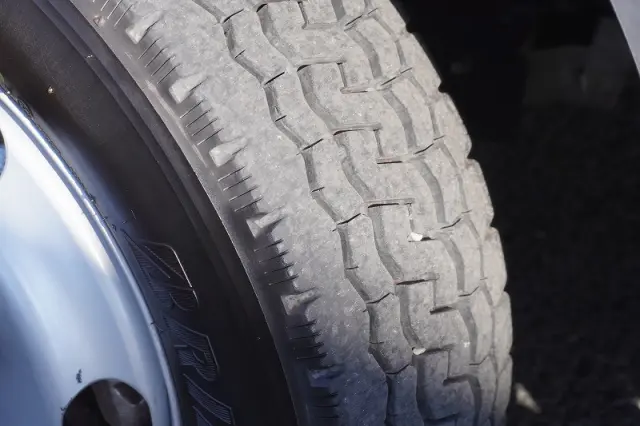 三菱 キャンター 2RG-FBA20(2WD)の写真10