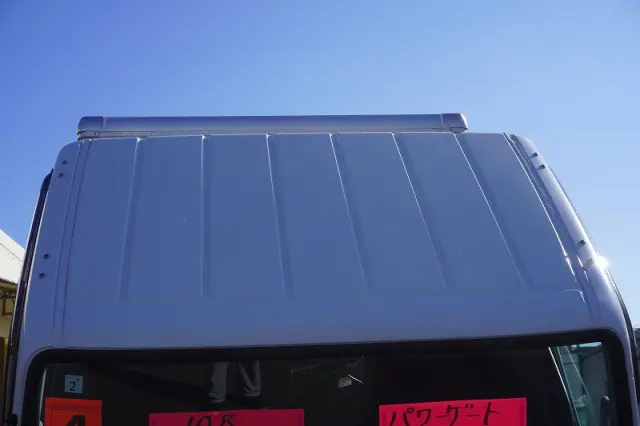 三菱 キャンター 2RG-FBA20(2WD)の写真17