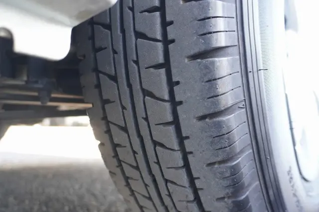 トヨタ ハイエースバン CBF-TRH200V(2WD)の写真11