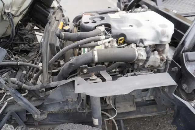 いすゞ エルフ SKG-NPR85YN(2WD)の写真15