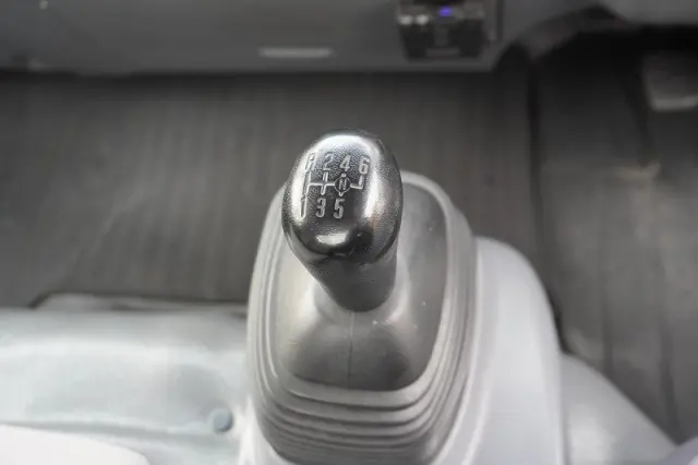 いすゞ エルフ SKG-NPR85YN(2WD)の写真34