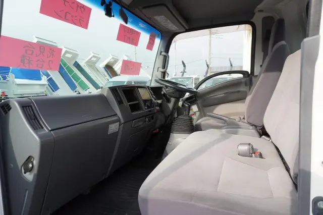 いすゞ エルフ SKG-NPR85YN(2WD)の写真41