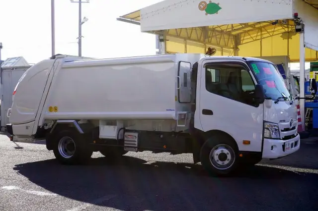 日野 デュトロ 2KG-XZU710M(2WD)の写真6