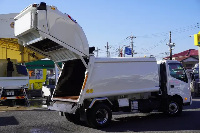 日野 デュトロ 2KG-XZU710M(2WD)の写真24