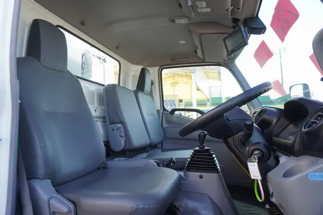 日野 デュトロ 2KG-XZU710M(2WD)の写真36