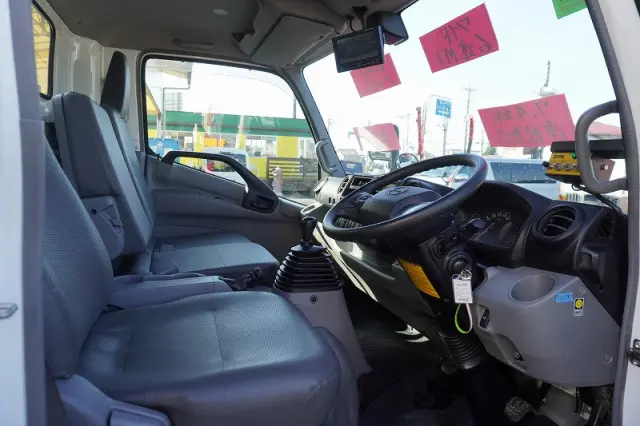 日野 デュトロ 2KG-XZU710M(2WD)の写真37