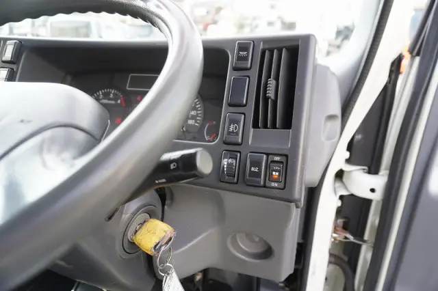 マツダ タイタン TKG-LLR85N(2WD)の写真38