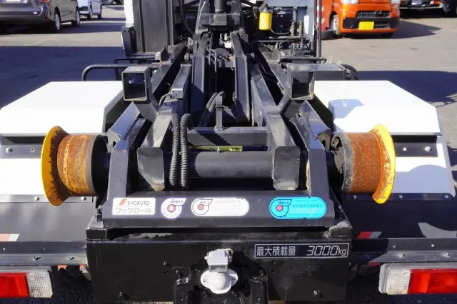 三菱 キャンター TPG-FBA50(2WD)の写真18