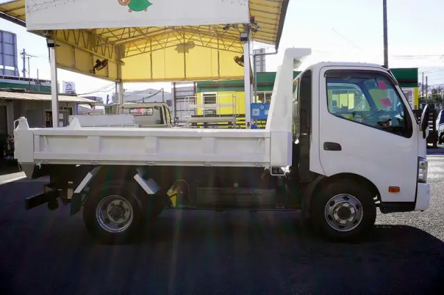 日野 デュトロ SDG-XZU700X(2WD)の写真5