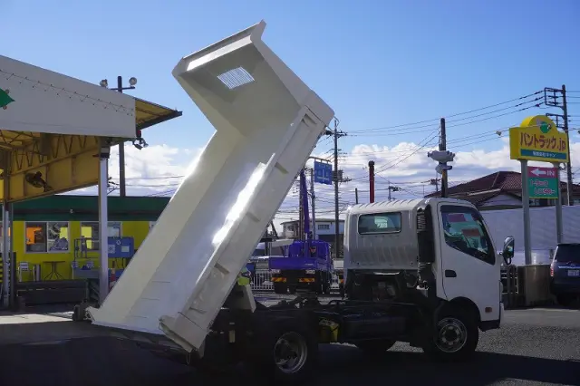 日野 デュトロ SDG-XZU700X(2WD)の写真27