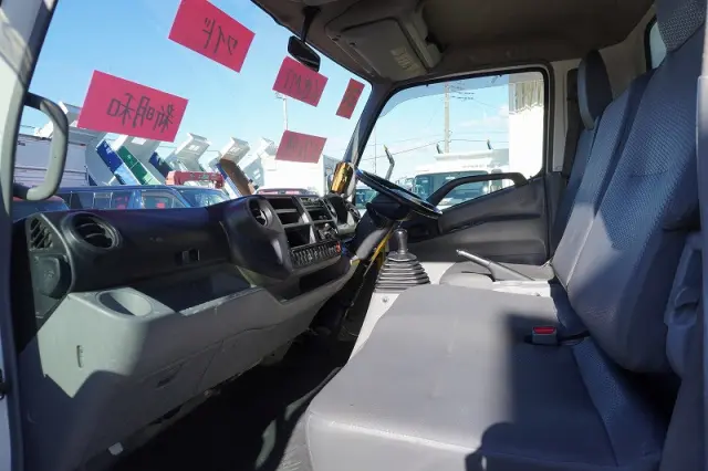 日野 デュトロ SDG-XZU700X(2WD)の写真38