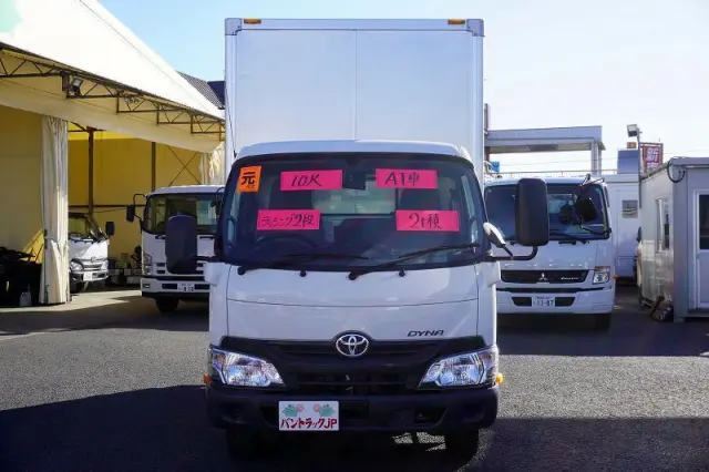 トヨタ ダイナ TPG-XZC605(2WD)の写真2