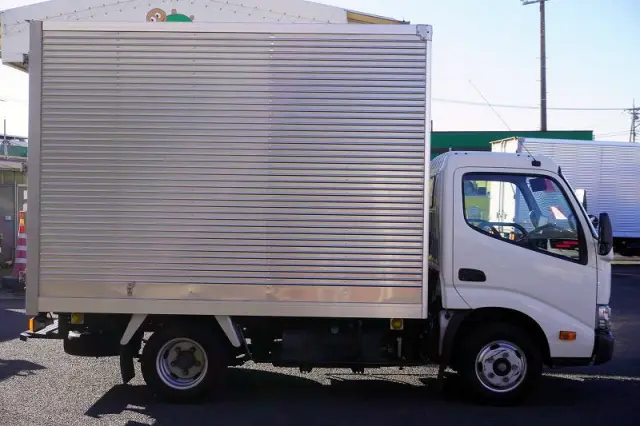 トヨタ ダイナ TPG-XZC605(2WD)の写真5