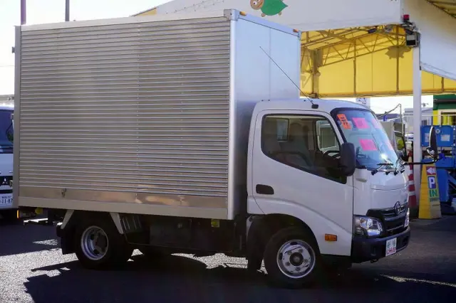 トヨタ ダイナ TPG-XZC605(2WD)の写真6