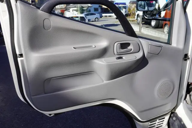 トヨタ ダイナ TPG-XZC605(2WD)の写真39