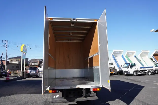 三菱 キャンター 2RG-FBA20(2WD)の写真22