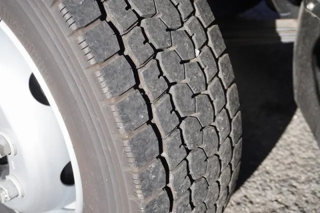 三菱 ファイター 2KG-FK62FZ(2WD)の写真9