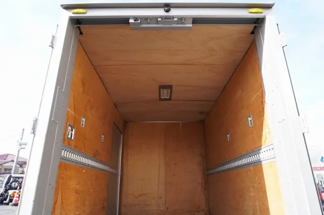 トヨタ ダイナ TPG-XZU605(2WD)の写真21