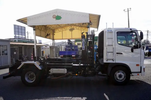 日野 レンジャー 2KG-FX2ABA(4WD)の写真5