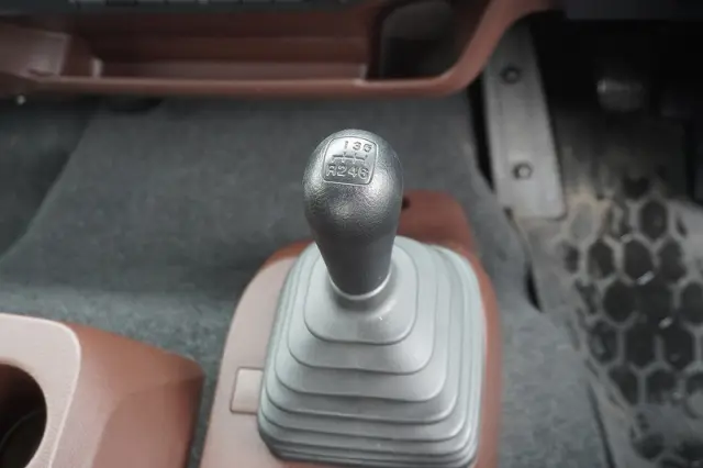 日野 レンジャー 2KG-FX2ABA(4WD)の写真25