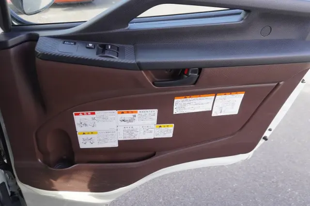 日野 レンジャー 2KG-FX2ABA(4WD)の写真31