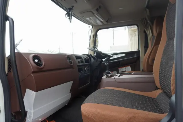 日野 レンジャー 2KG-FX2ABA(4WD)の写真33