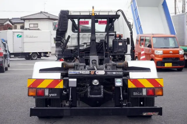 三菱 ファイター TKG-FK71F(2WD)の写真4