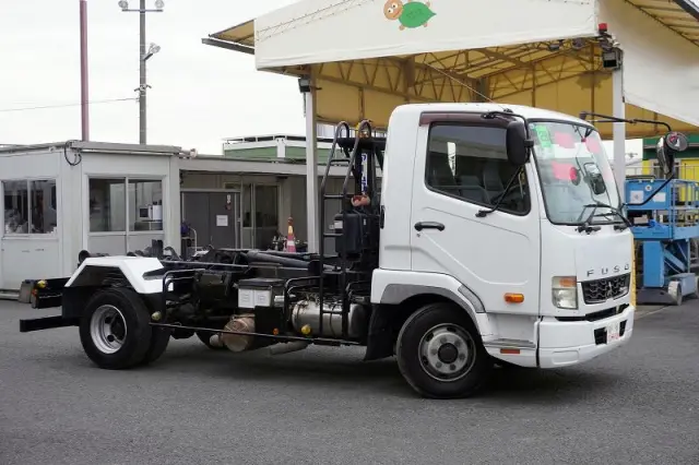 三菱 ファイター TKG-FK71F(2WD)の写真6