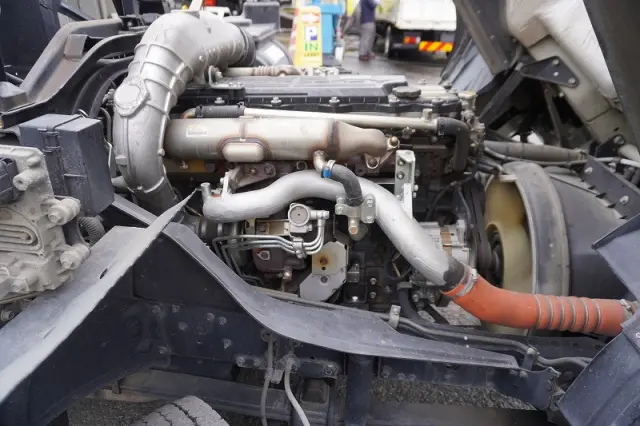 三菱 ファイター TKG-FK71F(2WD)の写真15