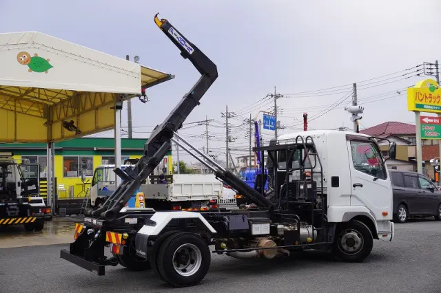 三菱 ファイター TKG-FK71F(2WD)の写真20