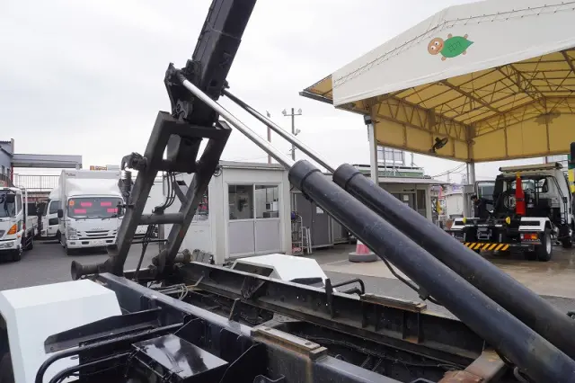 三菱 ファイター TKG-FK71F(2WD)の写真21