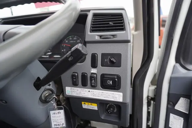 三菱 ファイター TKG-FK71F(2WD)の写真28