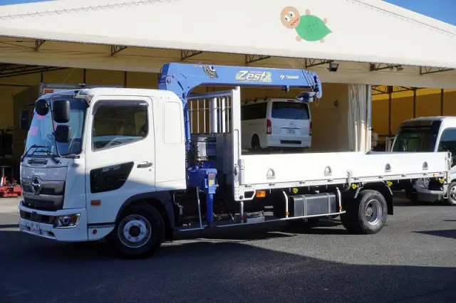 日野 レンジャー 2KG-FD2ABA(2WD)の写真1