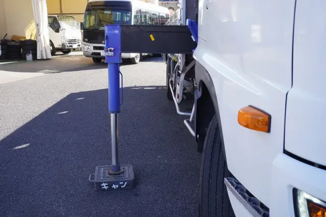 日野 レンジャー 2KG-FD2ABA(2WD)の写真27