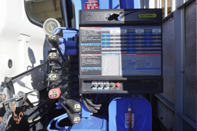 日野 レンジャー 2KG-FD2ABA(2WD)の写真32