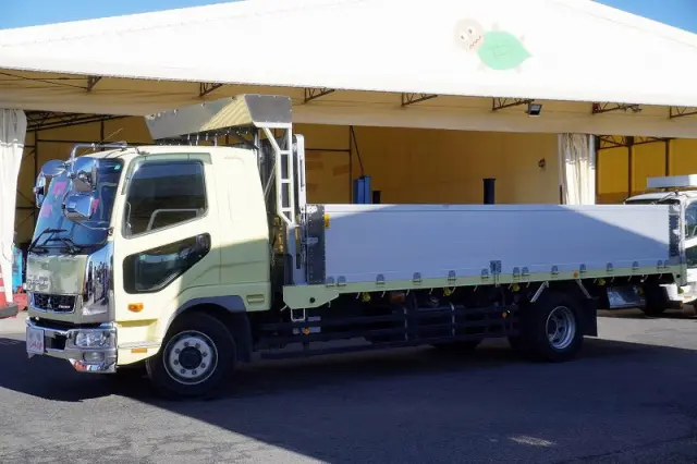 三菱 ファイター 2KG-FK62FZ(2WD)の写真1